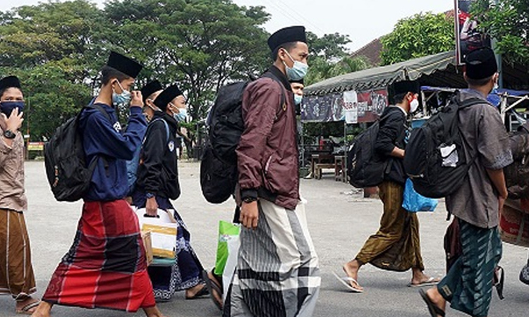 Bingung Memilih Pesantren? Ini Cek Sebelum Memilih Pesantren di 2024: Hindari Kesalahan Fatal Ini!
